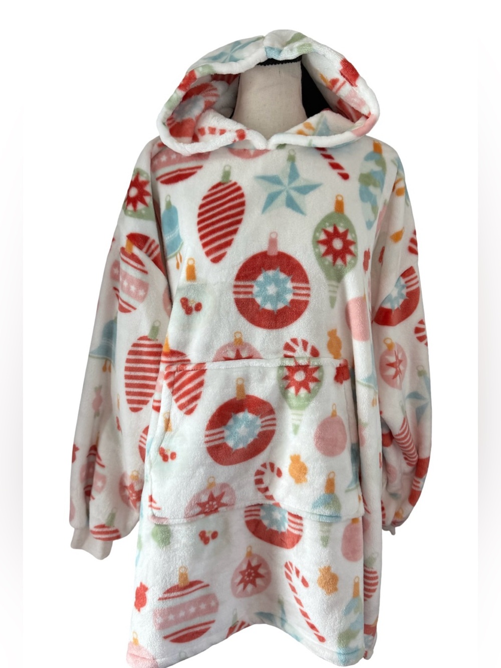 NWT Throwz by Marko Lorenz Christmas Ornament Hooded Blanket Poncho One Size